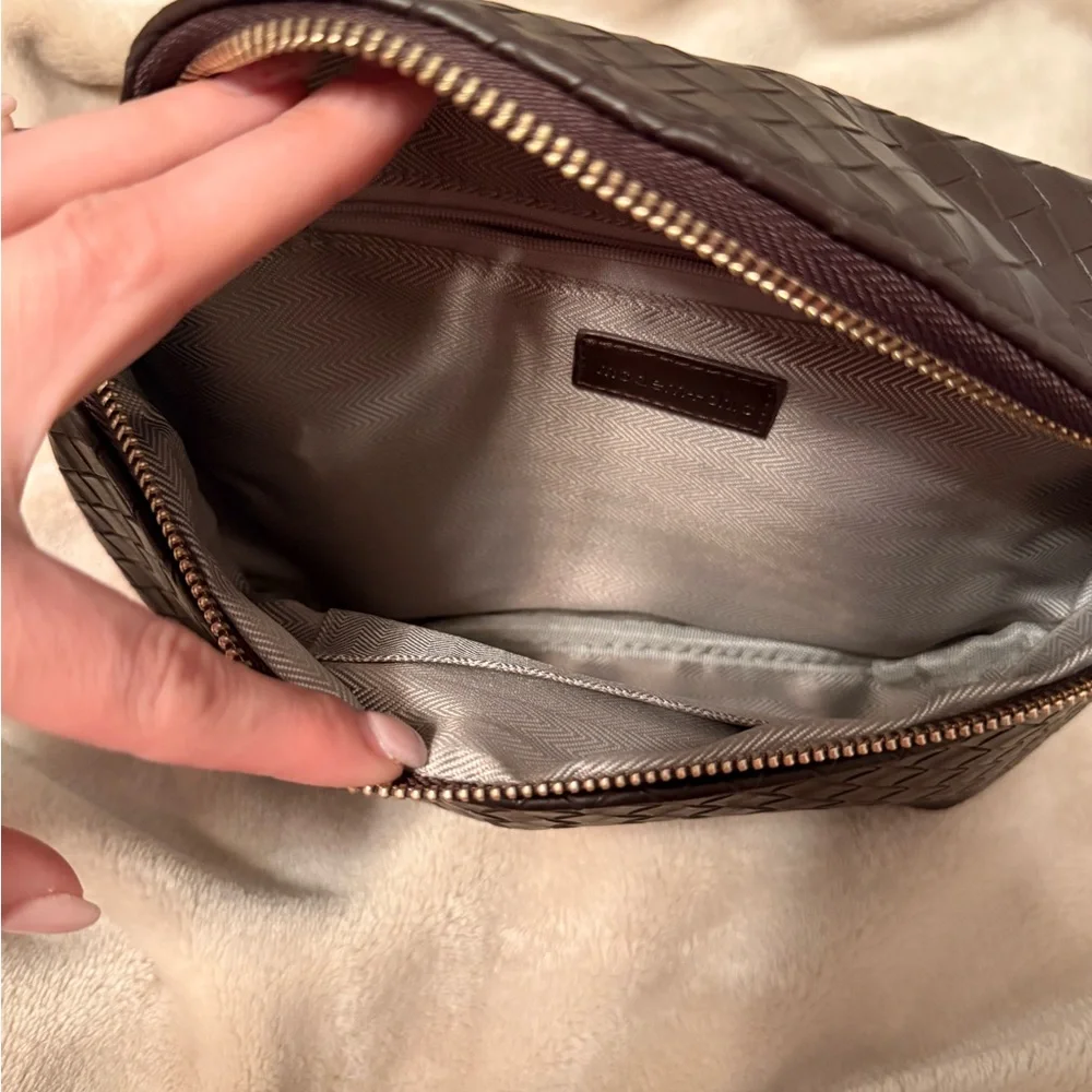 Rory oversized belt bag - Picture 2 of 3